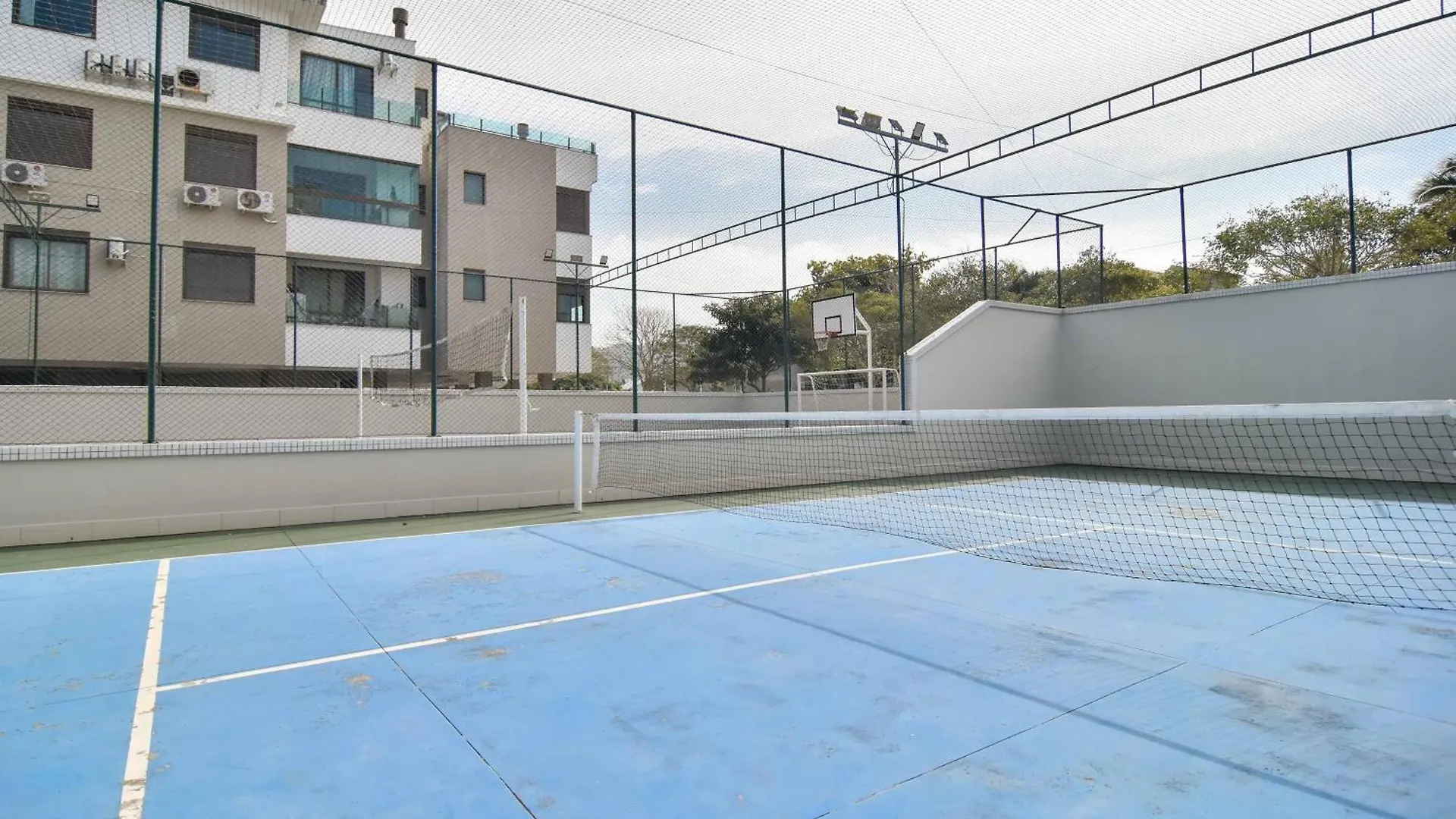Sete Mares: Otima Estrutura Ao Lado Da Praia P990 Florianópolis