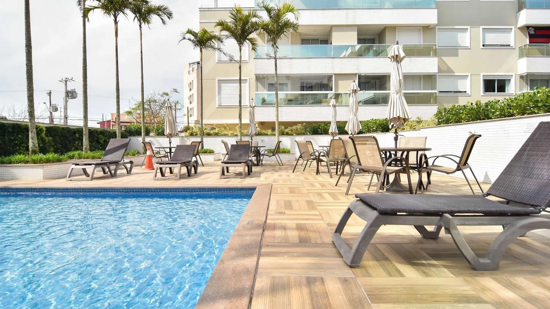 Apartment Sete Mares: Otima Estrutura Ao Lado Da Praia P990 Florianopolis Brazil